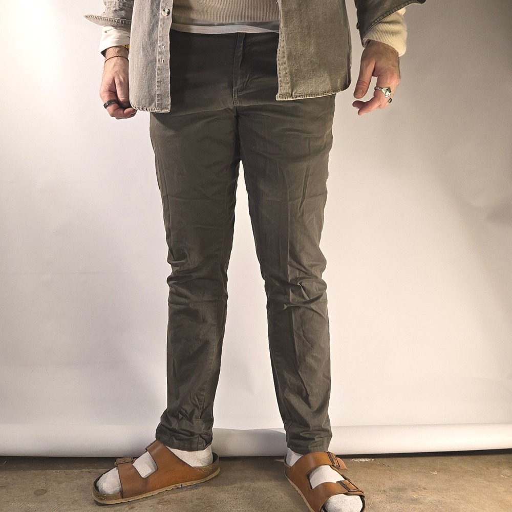 Vuori Mens 32 Chino Pants Olive‎ Slim Tapered Stretch Casual Trouser Lightweight